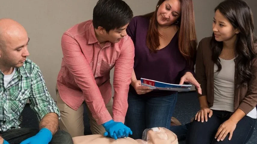 Emergency First Response CPR & AED Course in Cozumel