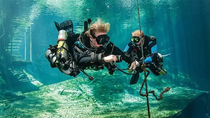 PADI Tec Sidemount Diver Course in Cozumel