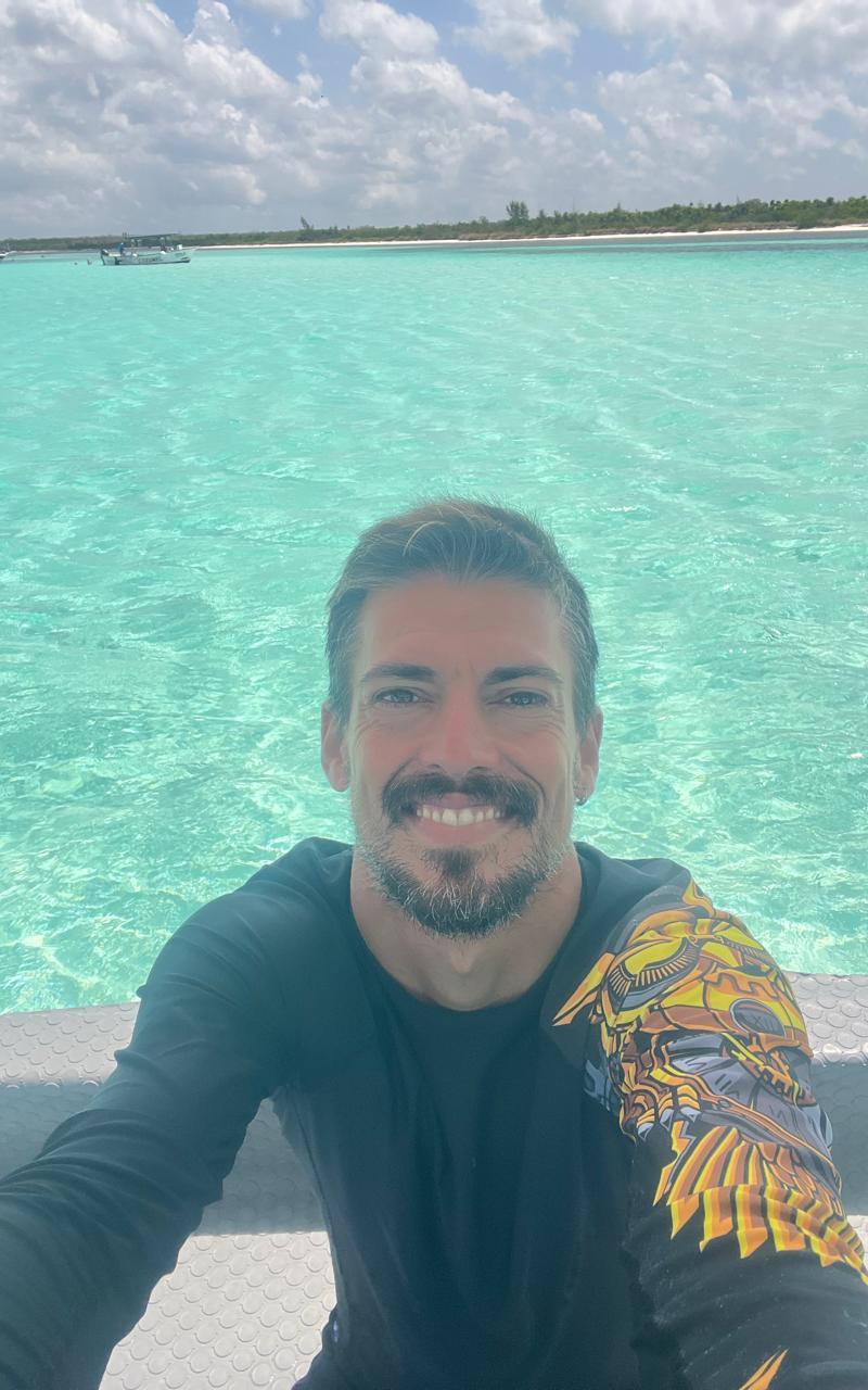 Daniel Lomonaco — freelance dive professional in Cozumel, Mexico — gallery photo