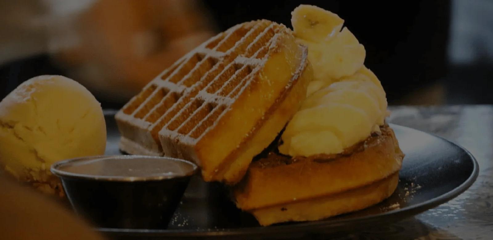 Jolly Coffee + Late Breakfast