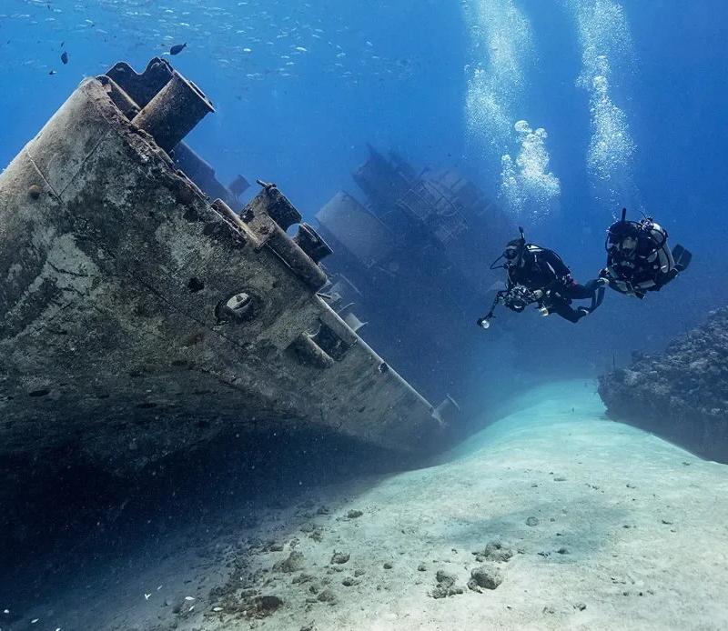 PADI Wreck Diver Course in Cozumel